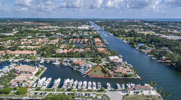 717 Harbour Point Drive