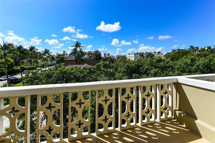 227 Brazilian Avenue 3G