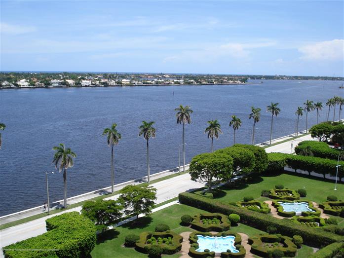 1701 S Flagler Drive 1104