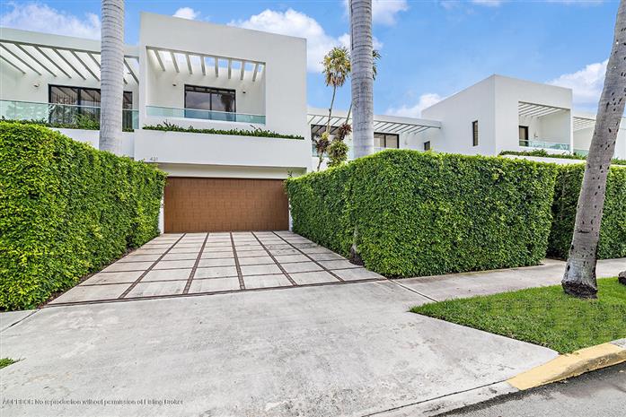 421 Chilean Avenue
