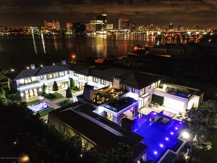 520 Island Drive