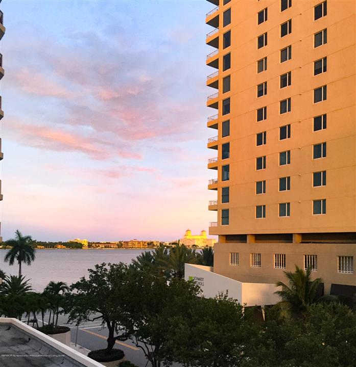 1617 N Flagler Drive 403