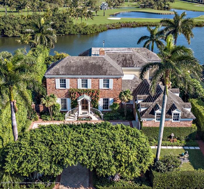568 Island Drive
