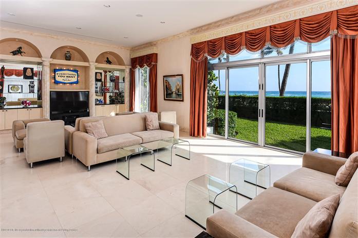 100 Worth Avenue 100