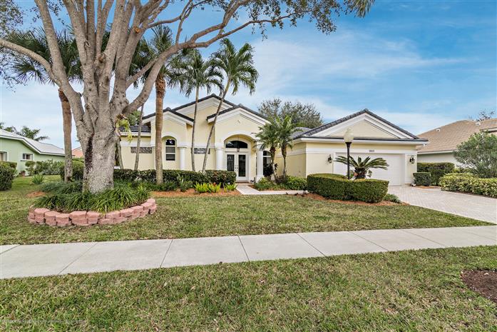 19011 SE Outrigger Lane