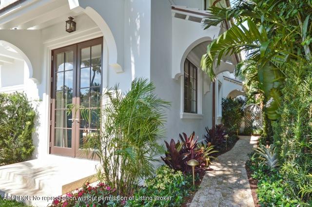 333 Brazilian Avenue