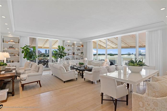 340 S Ocean Blvd PHD