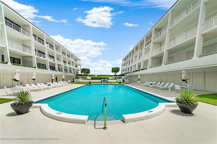2275 S Ocean Blvd 203A