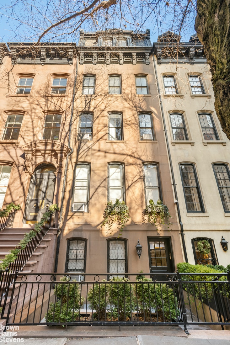 165 EAST 71ST STREET