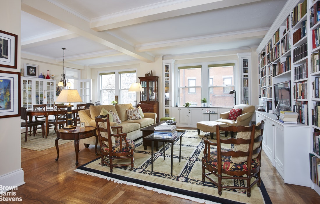 Photo 1 of 16 West 77th Street 4F, Upper West Side, NYC, $1,700,000, Web #: 20050657