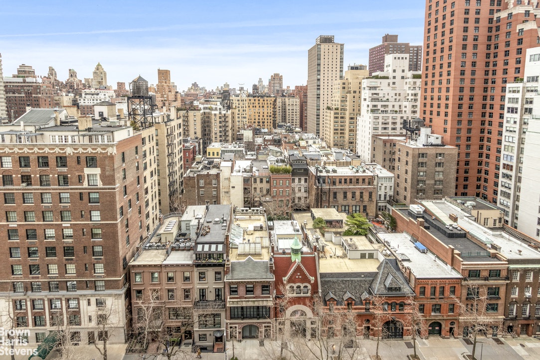 150 EAST 69TH STREET 17A