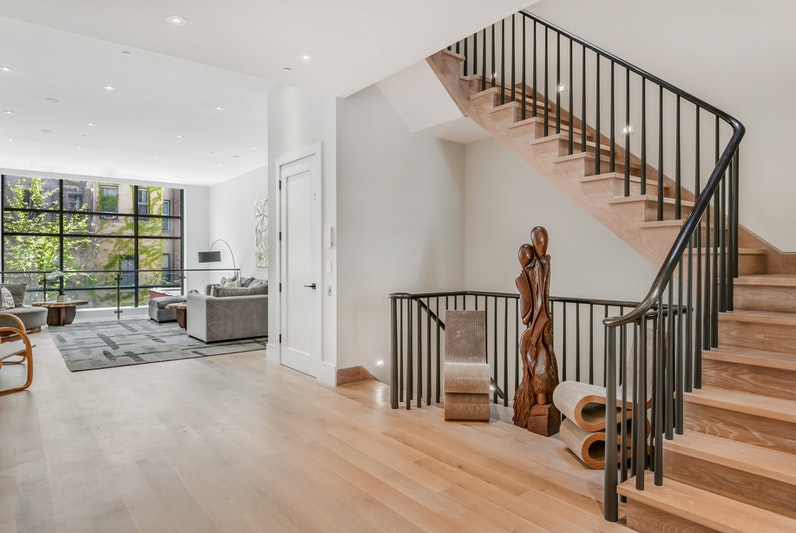 118 WEST 76TH STREET
