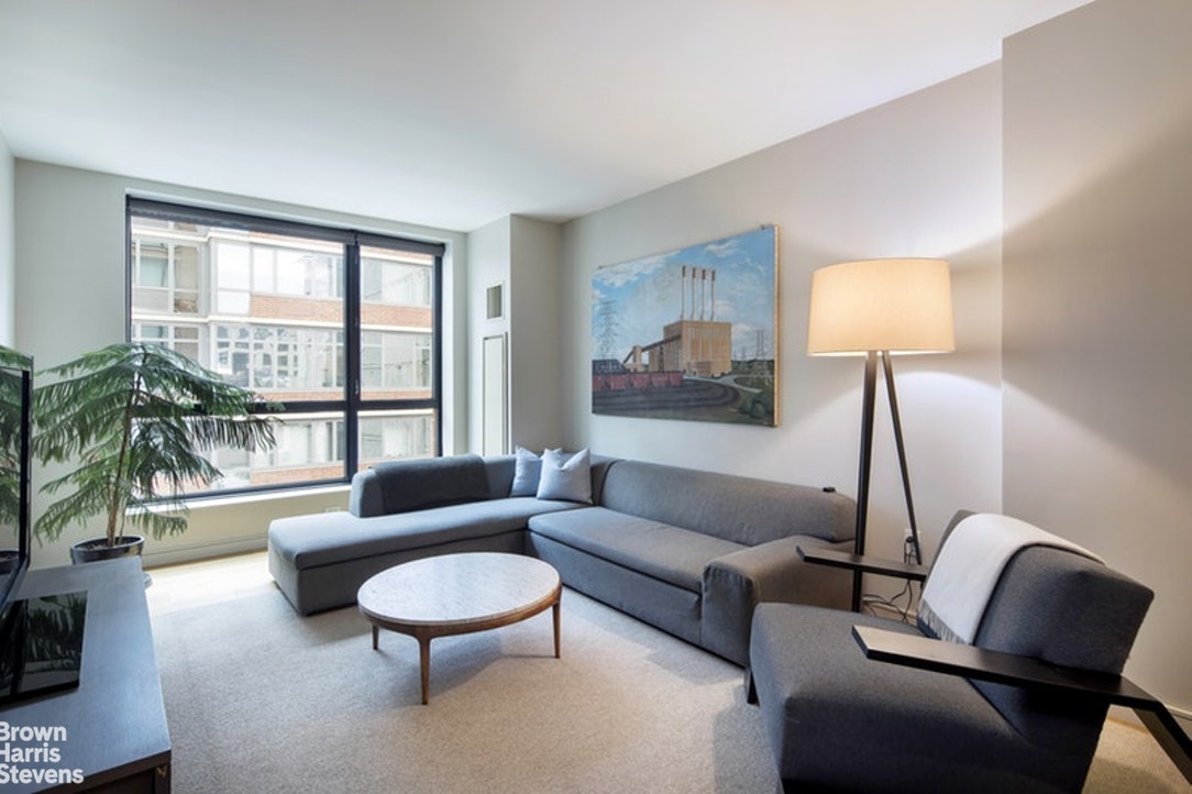 540 WEST 28TH STREET 8E