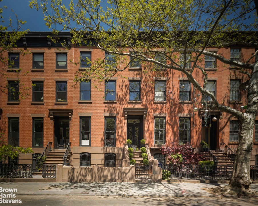 209 Dean Street TOWNHOUSE