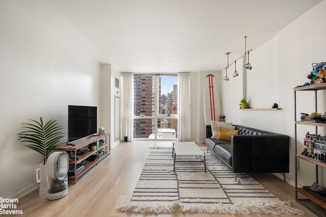 340 EAST 23RD STREET 16E