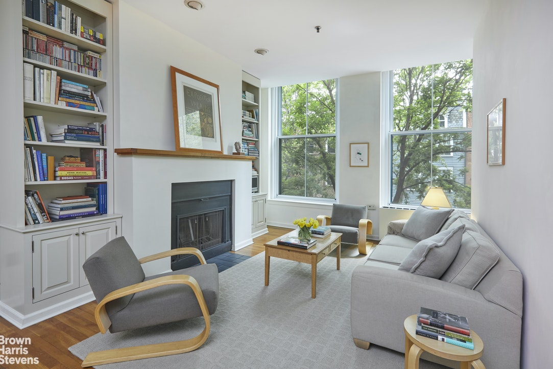 121 PACIFIC STREET P2E