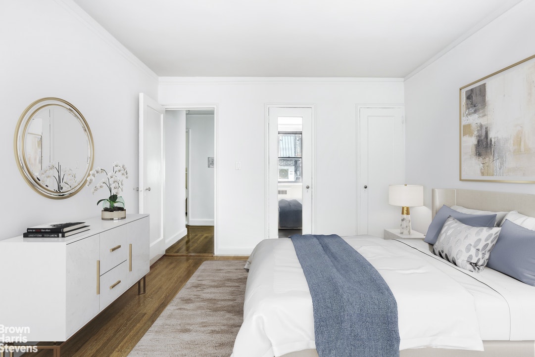 8 EAST 48TH STREET 3A