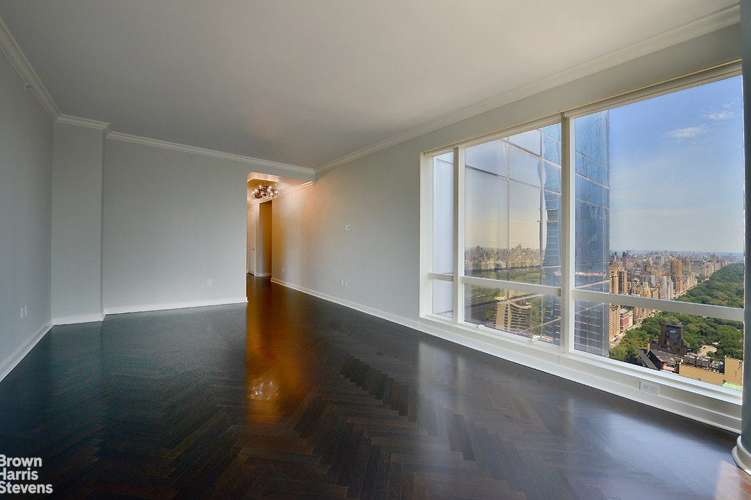Photo 1 of 230 West 56th Street 56C, Midtown West, NYC, $8,400, Web #: 20162699