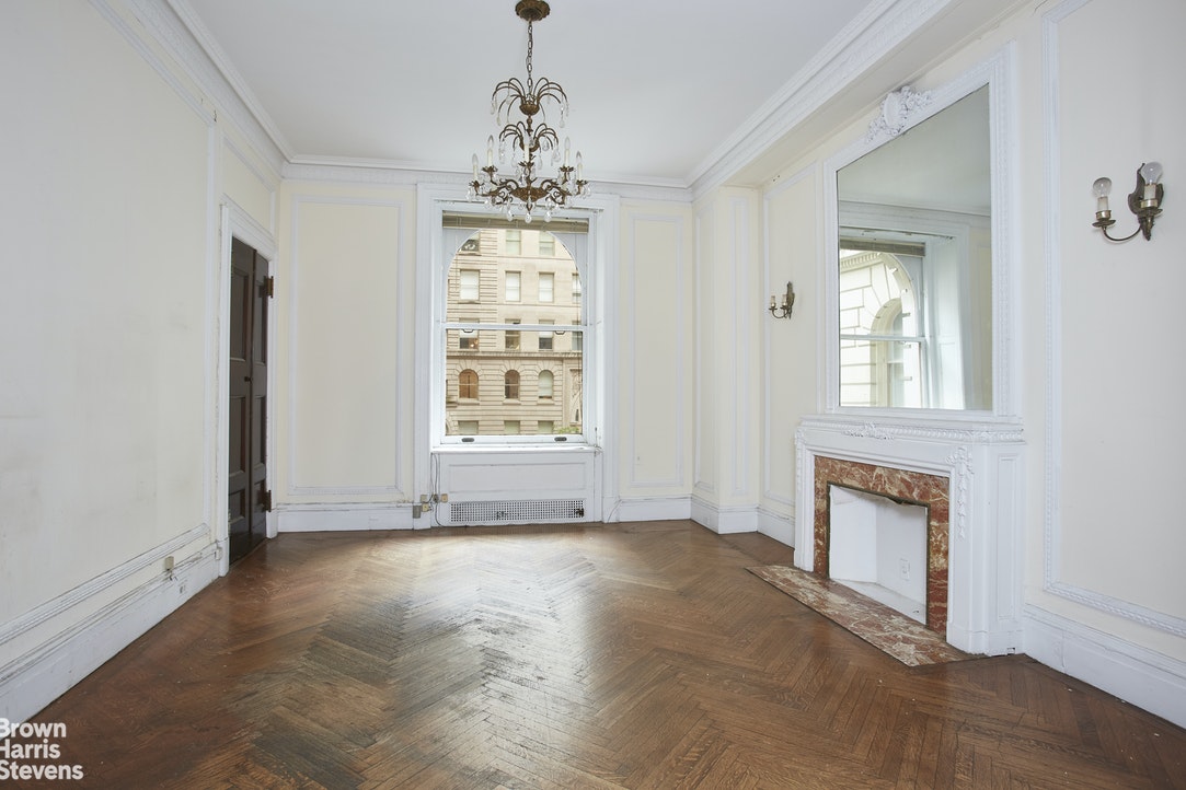 Photo 1 of 390 West End Avenue 3A, Upper West Side, NYC, $3,850,000, Web #: 20177972