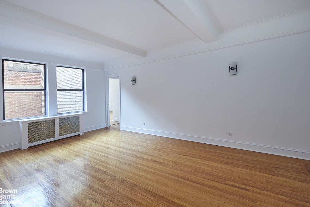 Photo 1 of 440 West 34th Street 15H, Midtown West, NYC, $3,000, Web #: 20178720