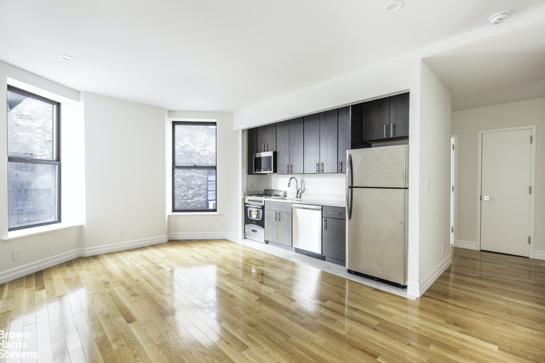60 WEST 76TH STREET 7D