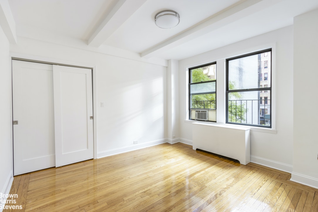 Photo 1 of 440 West 34th Street 4G, Midtown West, NYC, $2,494, Web #: 20188711