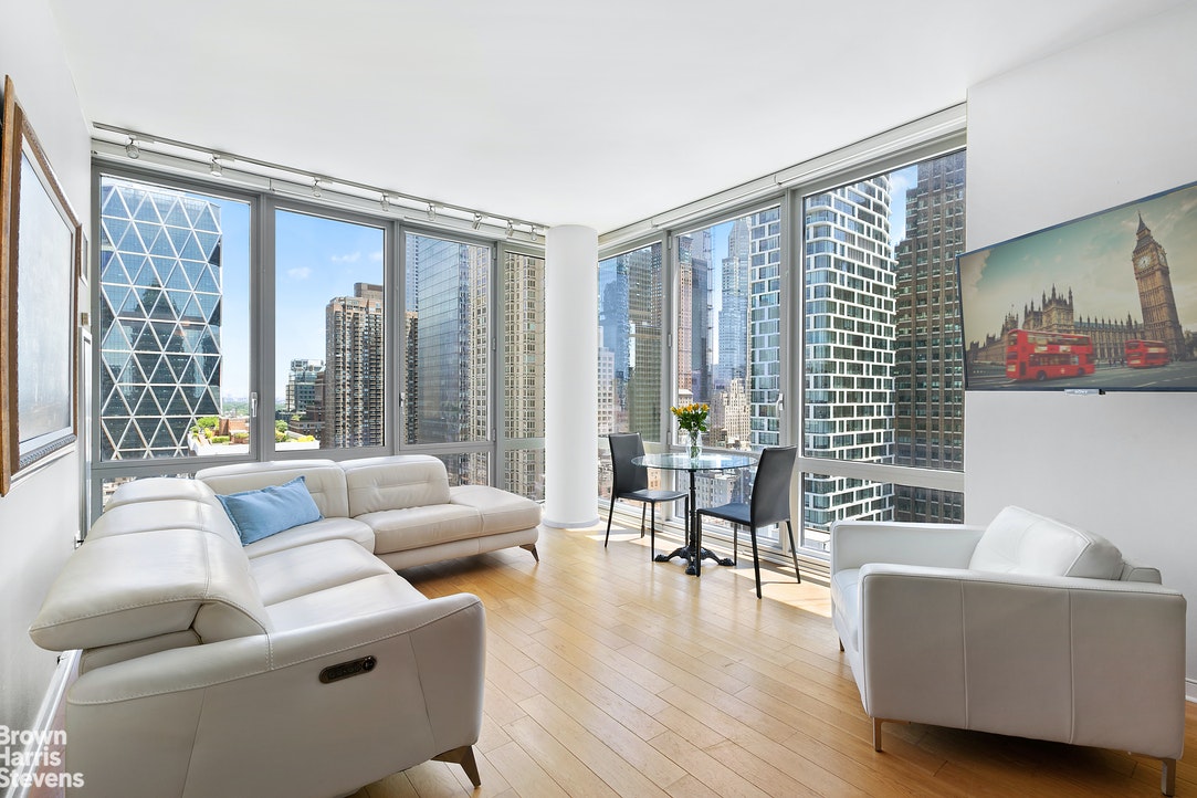 310 WEST 52ND STREET 27J