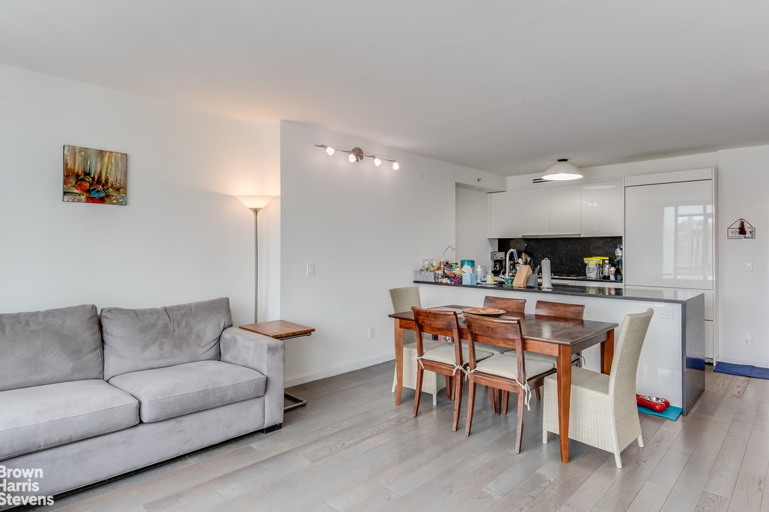 385 FIRST AVENUE 15A