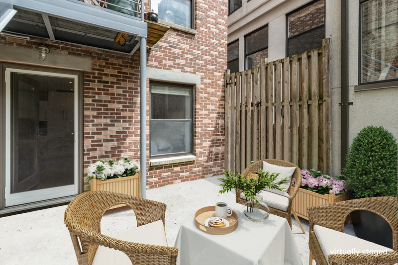 264 CUMBERLAND ST 5
