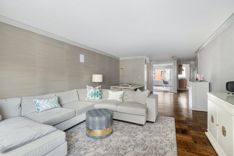169 EAST 69TH STREET 11D