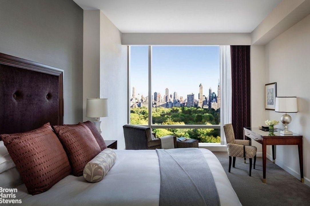 1 CENTRAL PARK WEST 1204