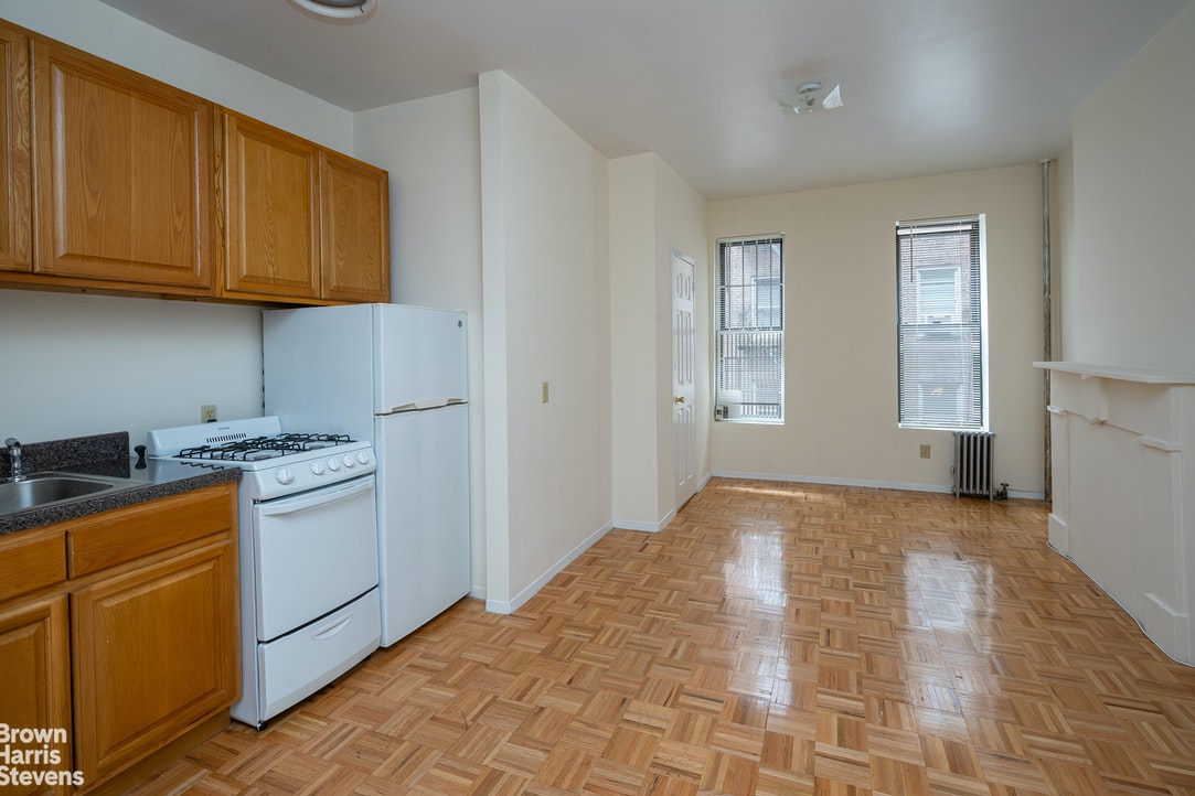 424 EAST 73RD STREET 3RW
