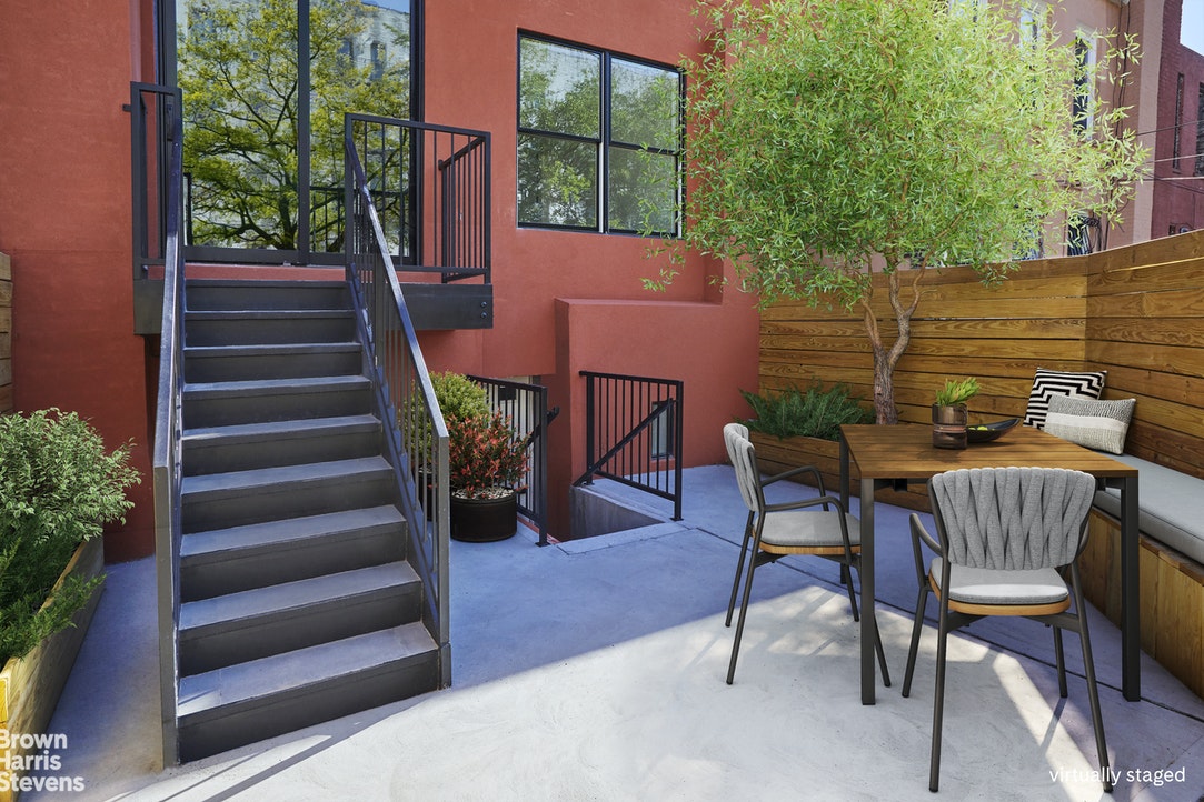 1019 PRESIDENT STREET 1R
