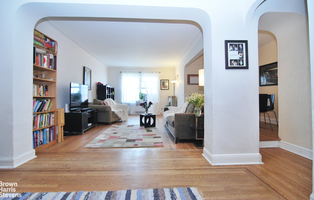 35 -24 78TH ST A64