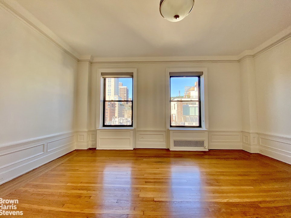 1100 MADISON AVENUE 7L