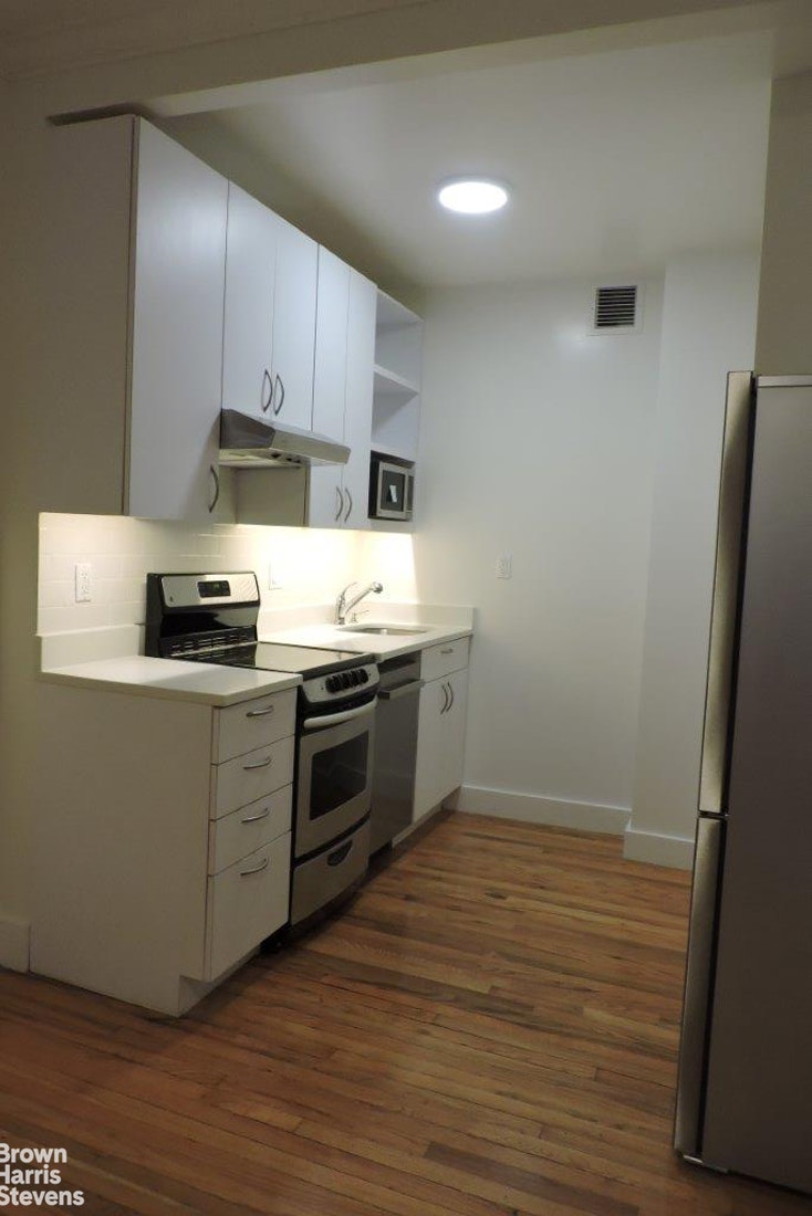148 HENRY STREET 2A