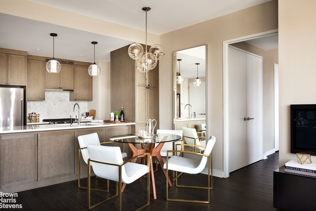 205 East 92nd Street 29J