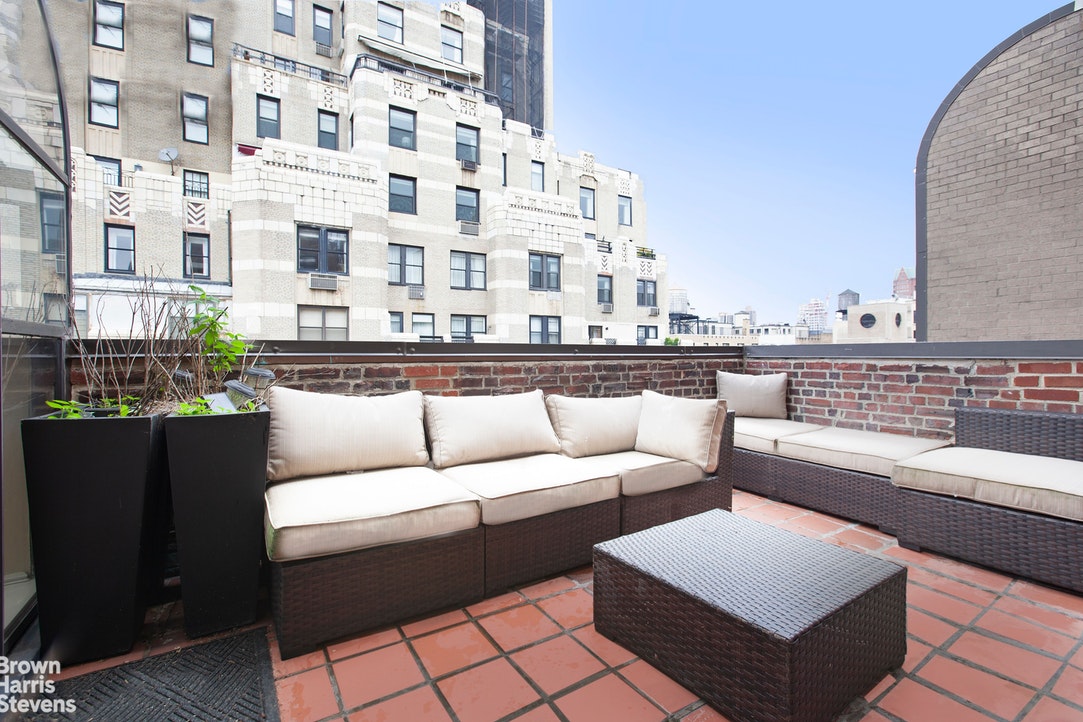 Photo 1 of 30 East 76th Street Phb, Upper East Side, NYC, $7,500, Web #: 20280086