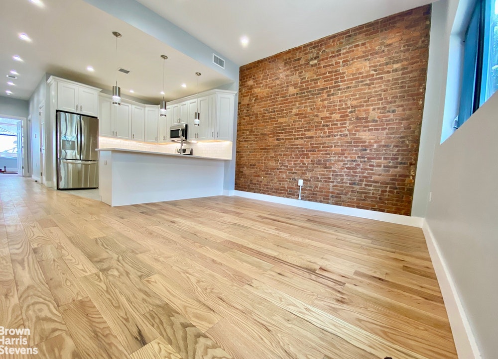 465 6TH AVENUE 1