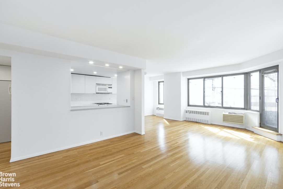 Photo 1 of 175 West 12th Street 17F, Greenwich Village/Chelsea, NYC, $4,490, Web #: 20283020