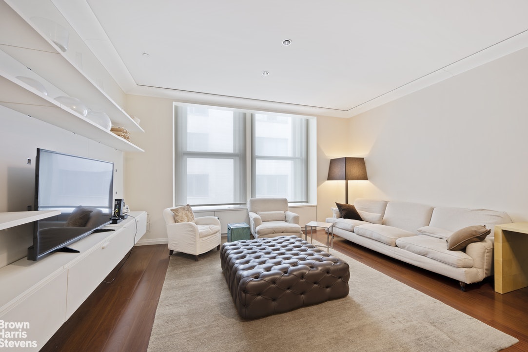 55 WALL STREET 504