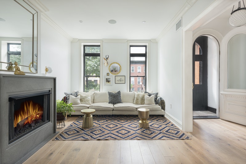 123 Washington Avenue TRIPLEX