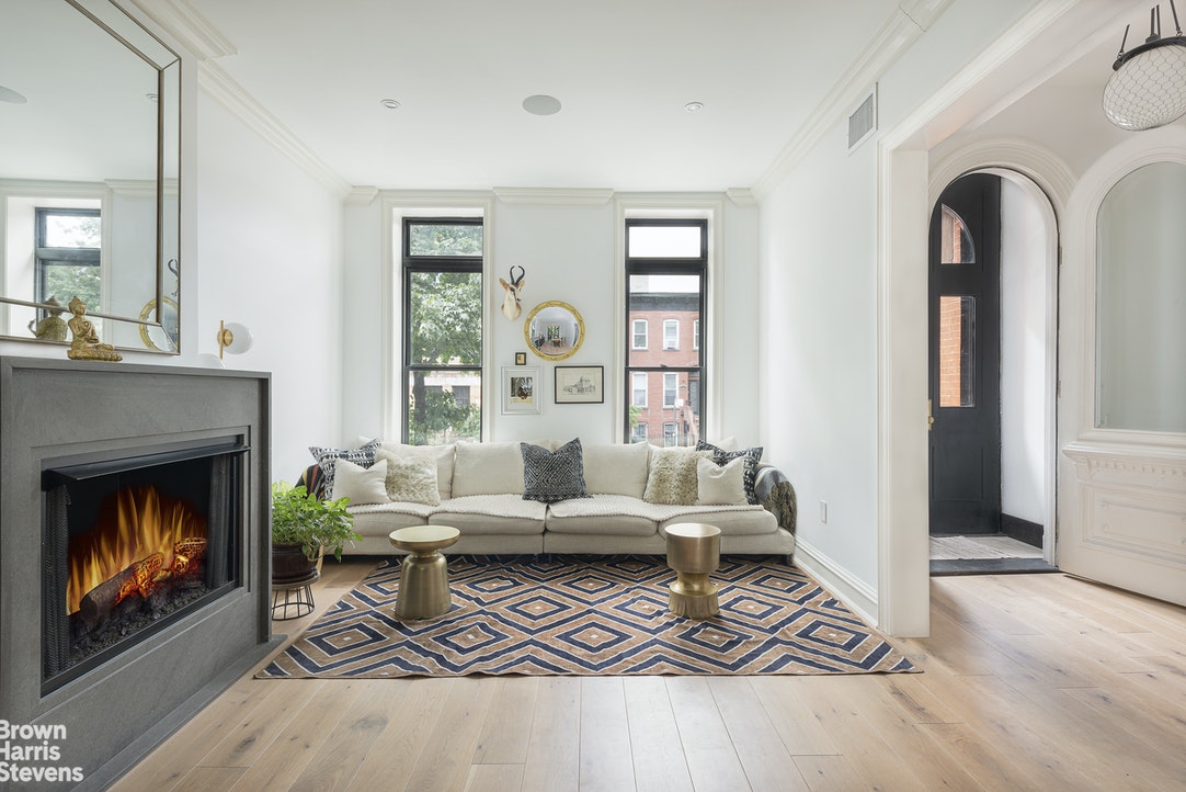 123 Washington Avenue TRIPLEX