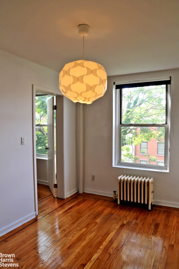 272 HENRY STREET 3B