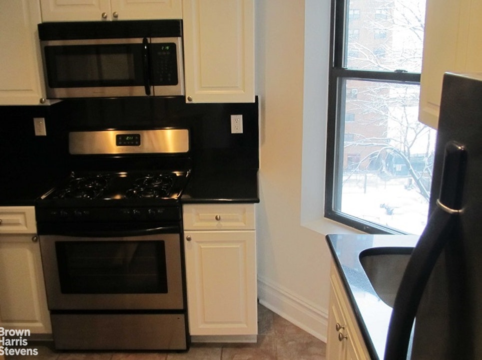 801 RIVERSIDE DRIVE 2C