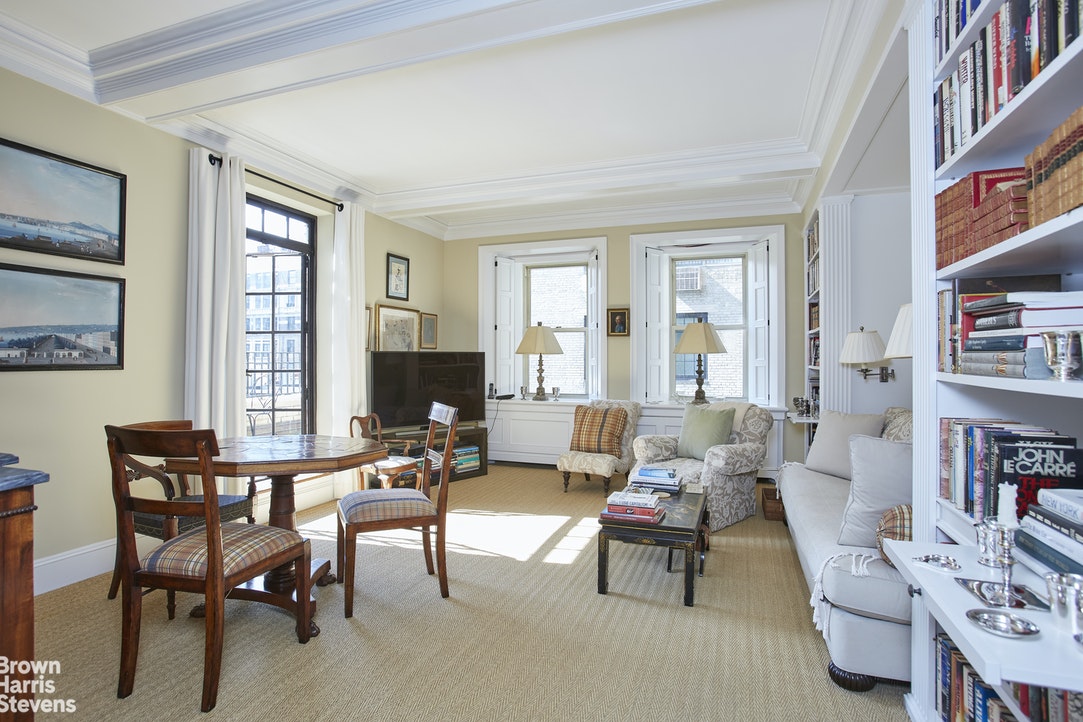 Photo 1 of 50 East 77th Street 10D, Upper East Side, NYC, $2,050,000, Web #: 20320514