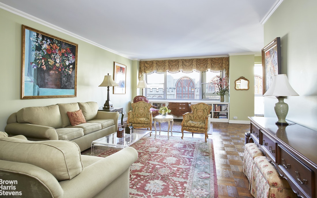 Photo 1 of 150 East 69th Street 11D, Upper East Side, NYC, $1,150,000, Web #: 20333561