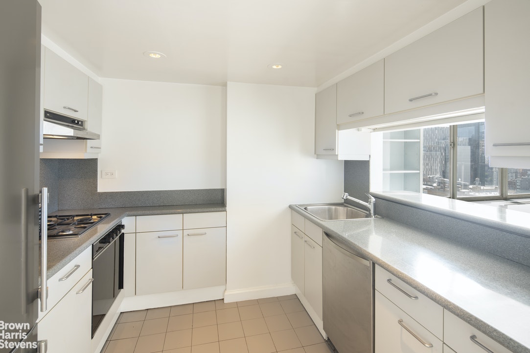 404 East 79th Street, #29G/H
