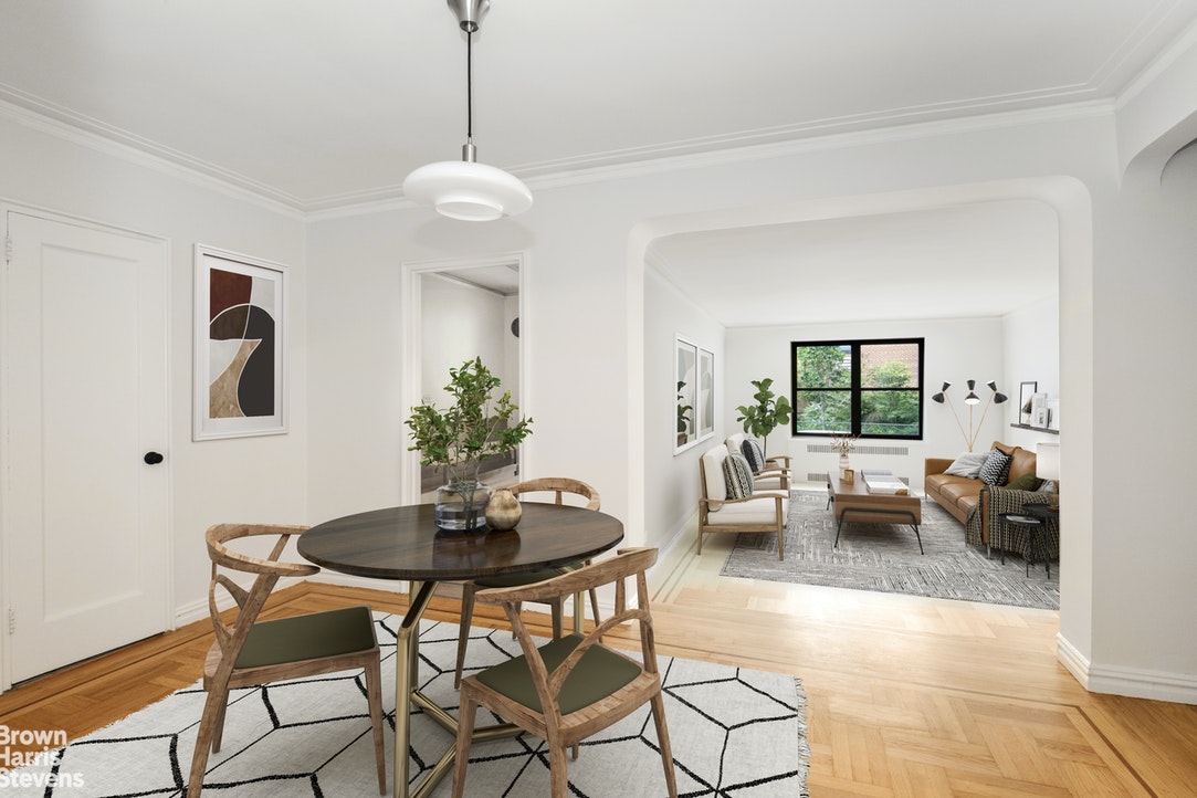 Photo 1 of 50 Park Terrace East 3D/E, Fort George, NYC, $910,000, Web #: 20400363