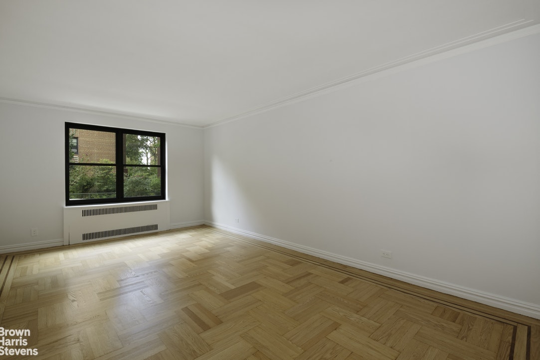 Photo 9 of 50 Park Terrace East 3D/E, Fort NYC, 910,000, 
